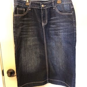 Denim skirt